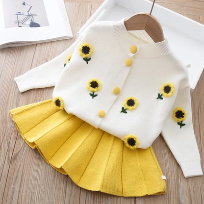 Ensemble deux pièces pull + jupe pour enfant fille