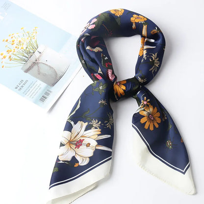 foulard en satin de soie fleuri pour femme