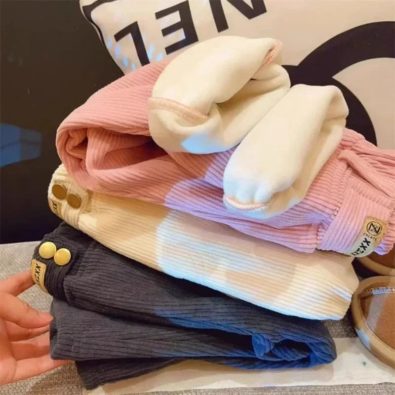 Pantalon en velours côtelé pour enfants