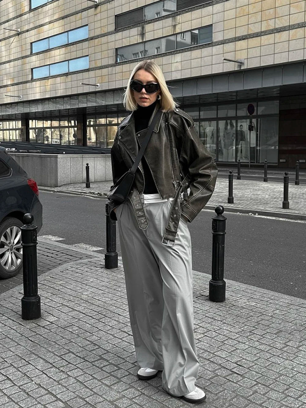 Veste en cuir de rue pour femmes