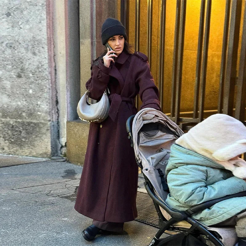 Manteau long élégant en laine pour femme