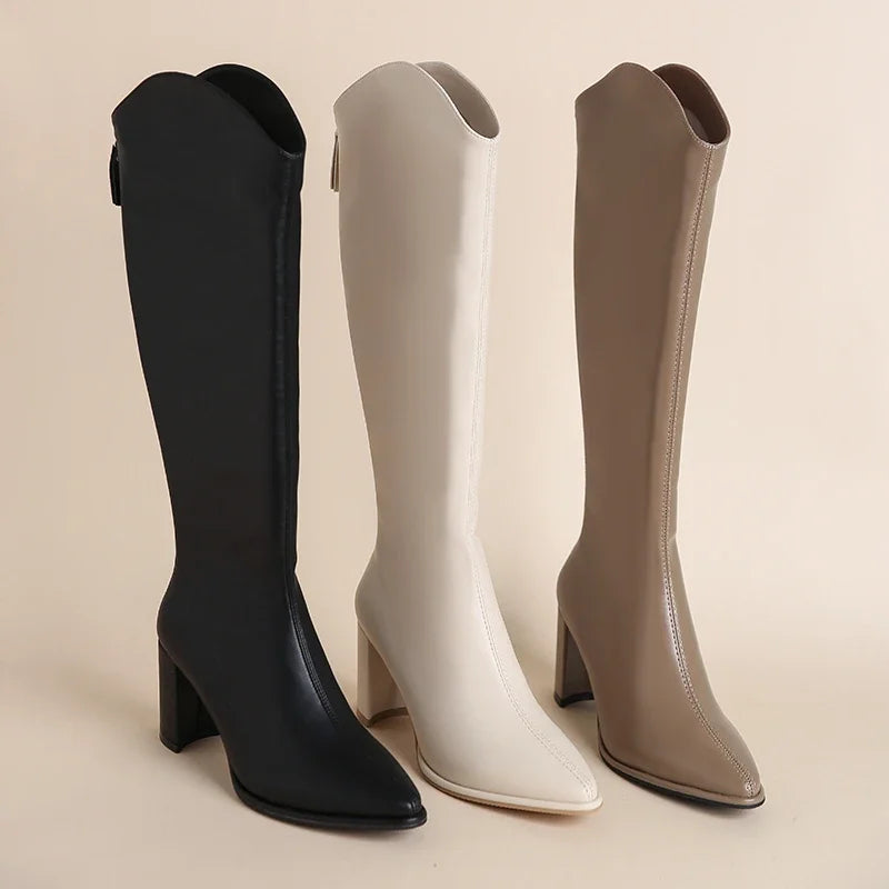 Bottes en cuir à talons hauts pour femmes