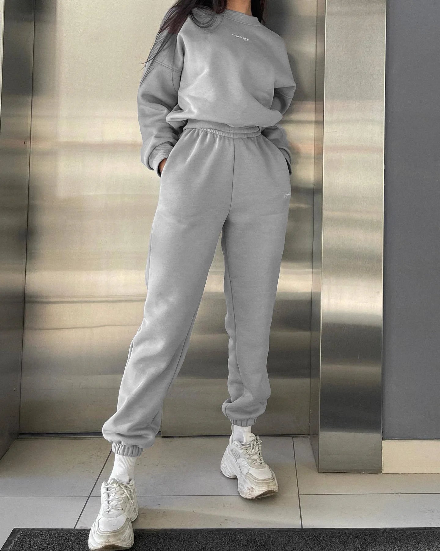 Ensemble sweat à capuche et pantalon pour femme