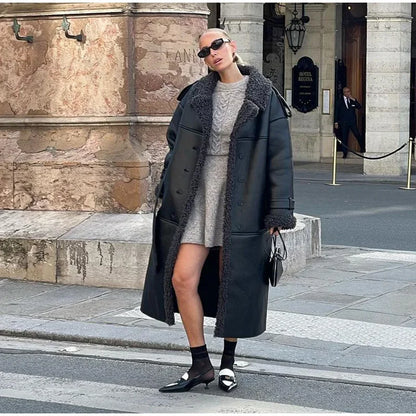 Manteau en cuir avec doublure polaire pour femmes