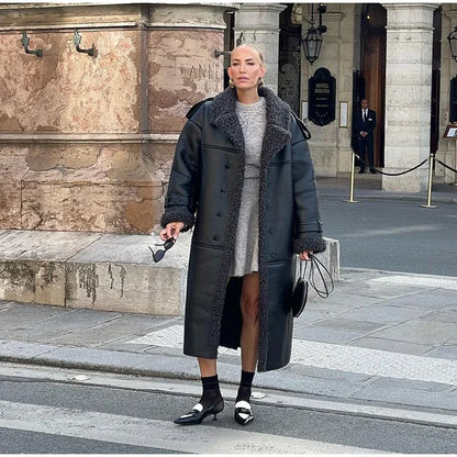 Manteau en cuir avec doublure polaire pour femmes