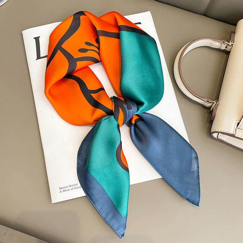 Foulard en satin de soie pour femme